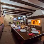 Awesome Home In Makarska With Sauna *