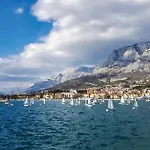 Awesome Home In Makarska With Sauna